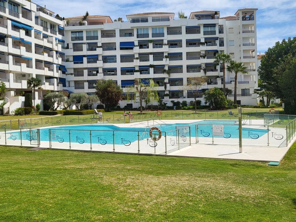 Luxurious Apartment In Puerto Banus Marbella Exteriör bild