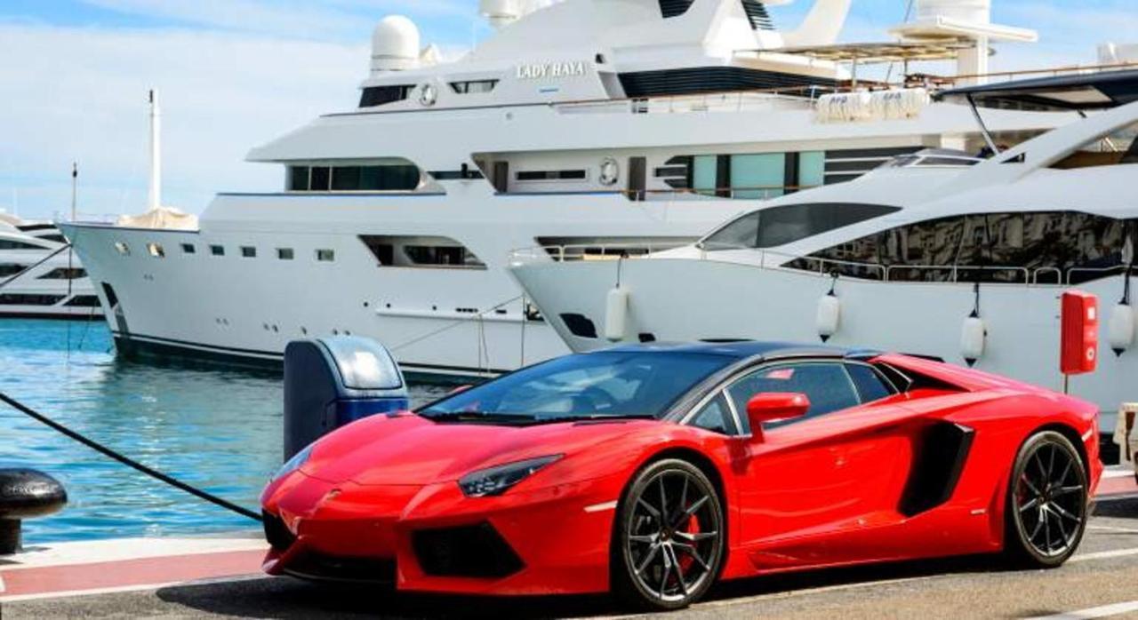 Luxurious Apartment In Puerto Banus Marbella Exteriör bild